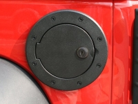 VISTAEXTERIORTAPONGASOLINAJKNEGRACONLLAVE